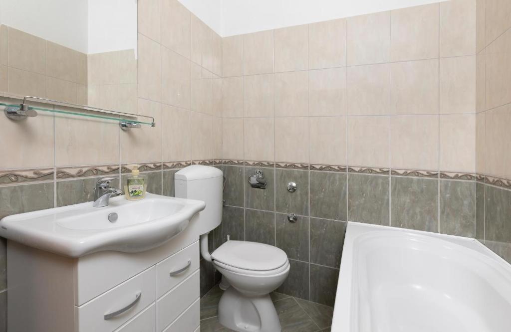 Apartmani Vela Tučepi Dış mekan fotoğraf